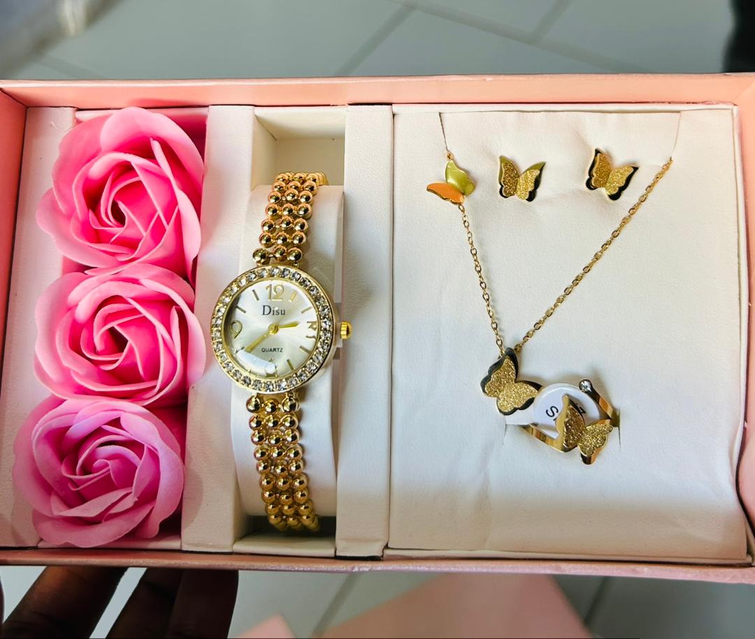 Coffret bijoux élégance : montre + bijoux + collier