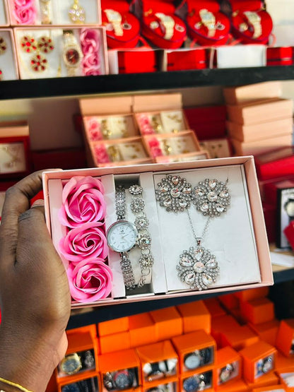 Coffret bijoux élégance : montre + bijoux + collier